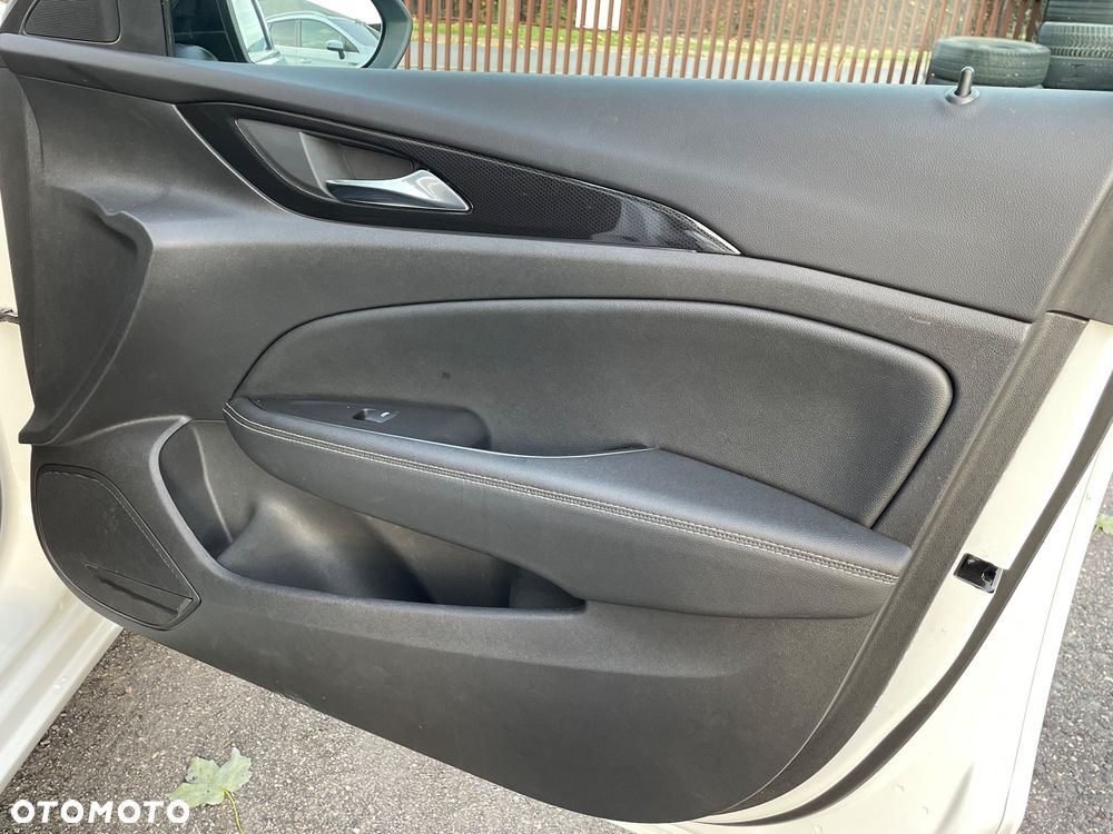 Opel Insignia 2023