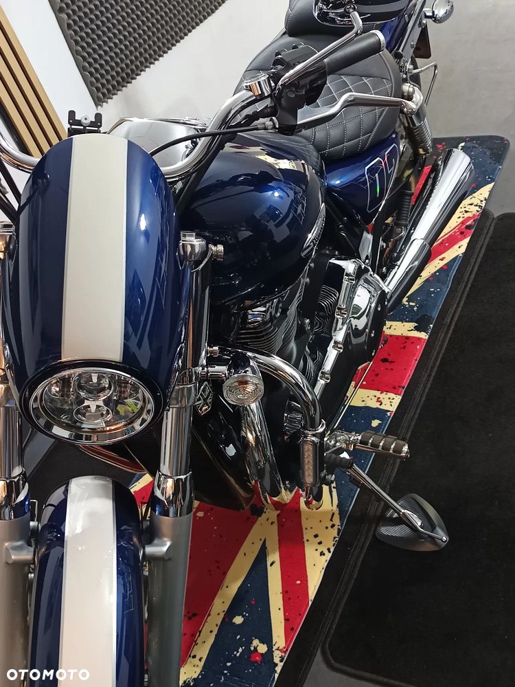 Triumph Thunderbird - 10