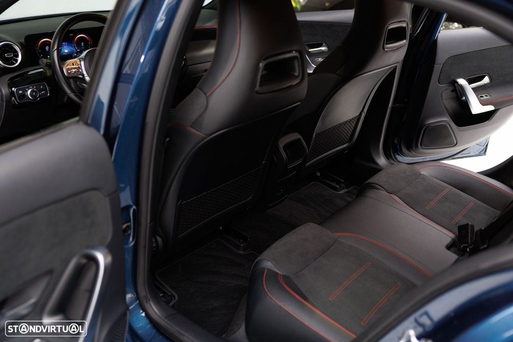 Mercedes-Benz A 250 - 19