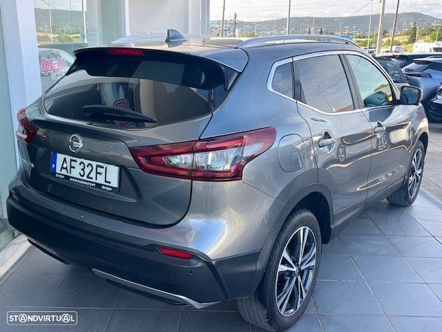 Nissan Qashqai 1.5 dCi N-Connecta - 2