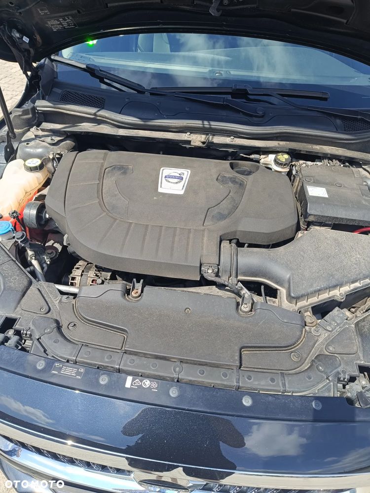 Volvo V40 Cross Country D3 Momentum - 11