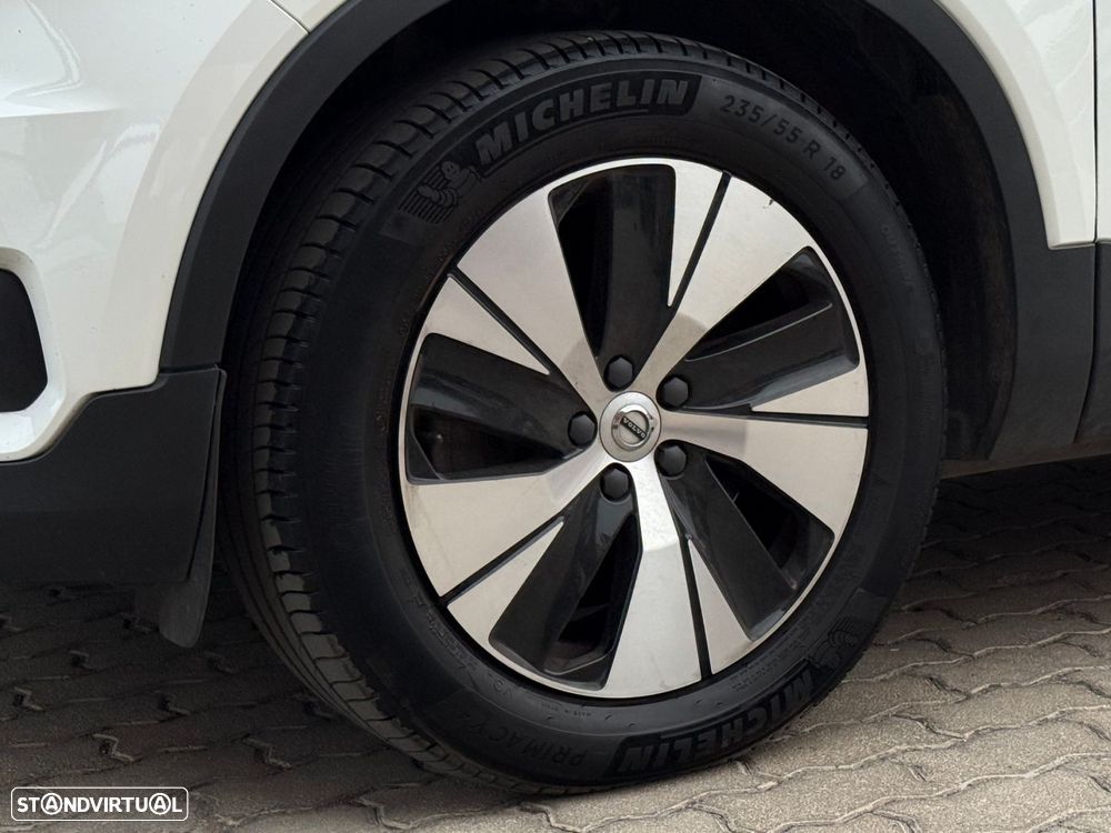 Volvo XC 40 1.5 T5 PHEV Momentum Plus - 5