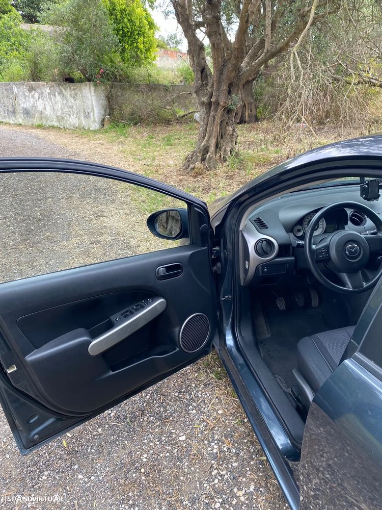 Mazda 2 1.3 MZR Exclusive - 37