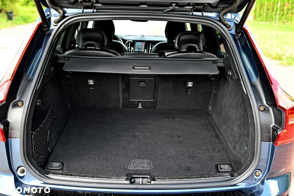 Volvo XC 60 B5 B Geartronic RDesign - 11