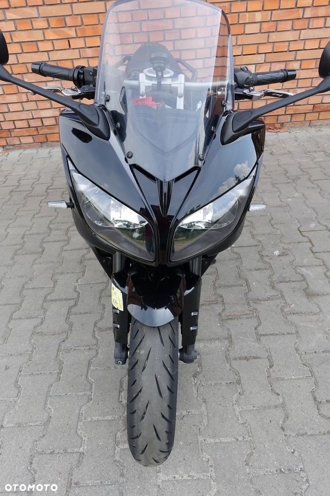 Yamaha FZ - 9