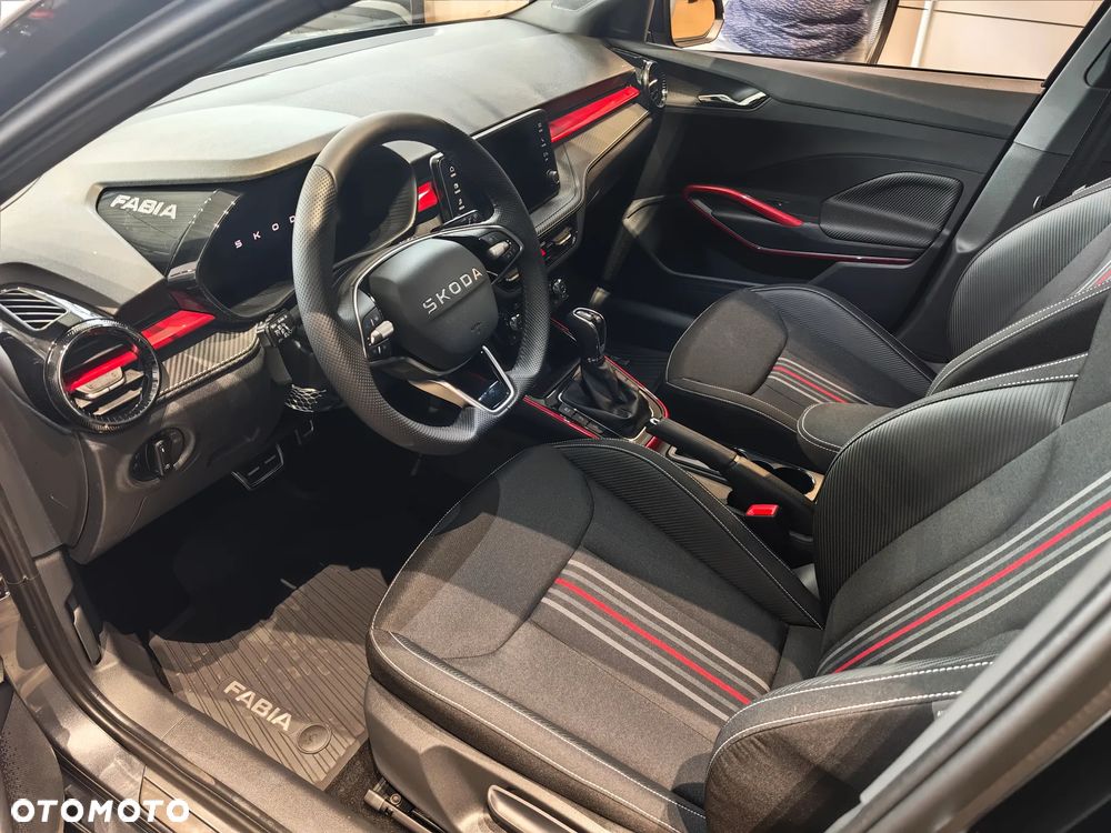 Skoda Fabia 1.0 TSI Monte Carlo DSG - 9