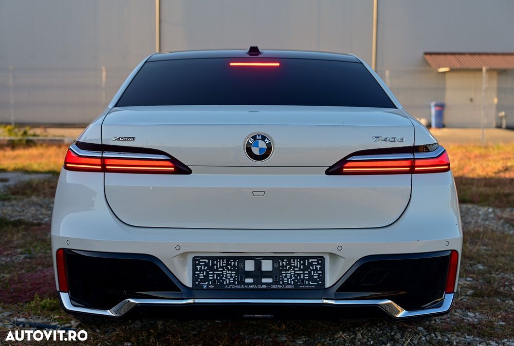 BMW Seria 7 740d xDrive MHEV - 5