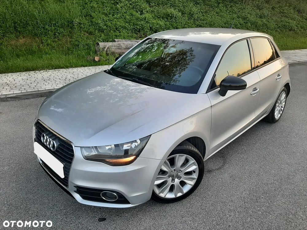 Audi A1 Sportback 1.6 TDI S tronic Ambition - 2