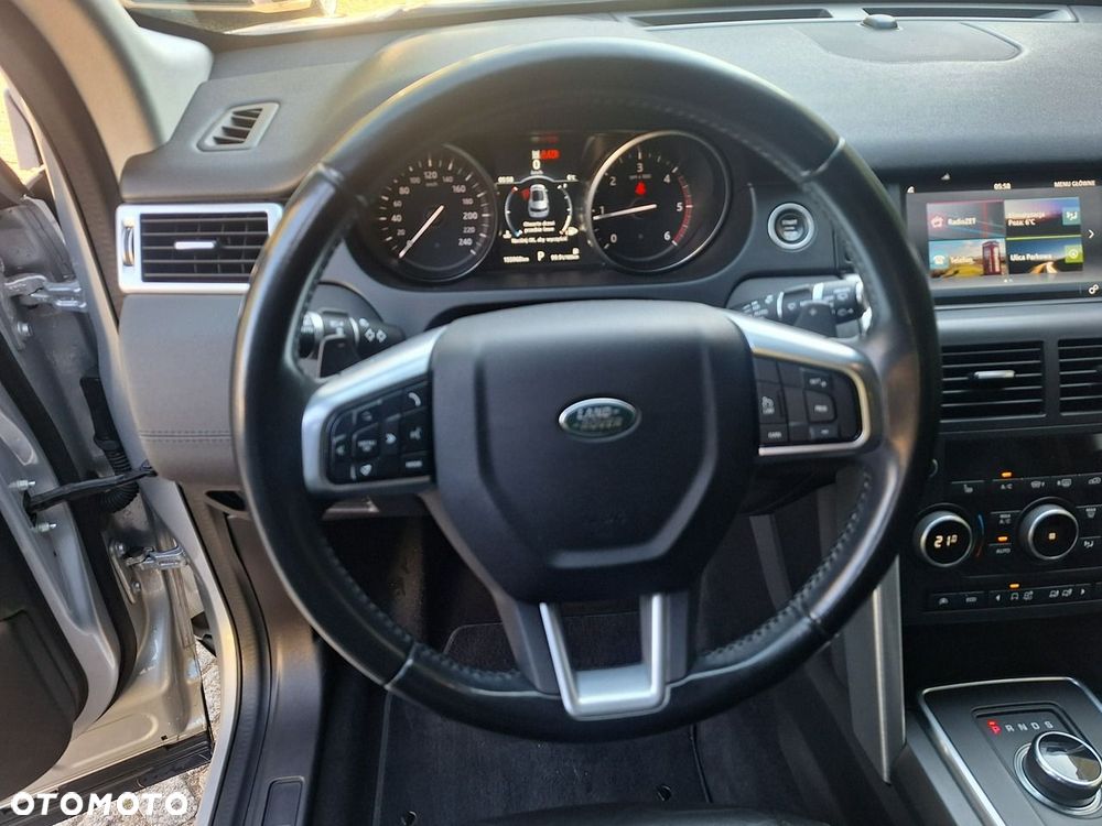 Land Rover Discovery Sport 2.0 D150 R-Dynamic HSE - 12