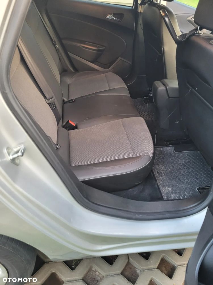 Opel Astra 1.6 CDTI Sport - 6