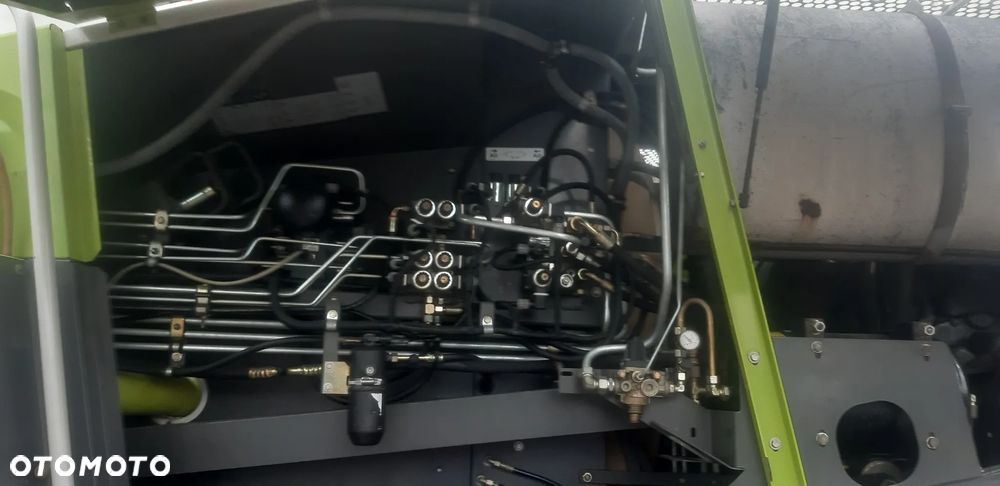 Claas Jaguar 900 - 10