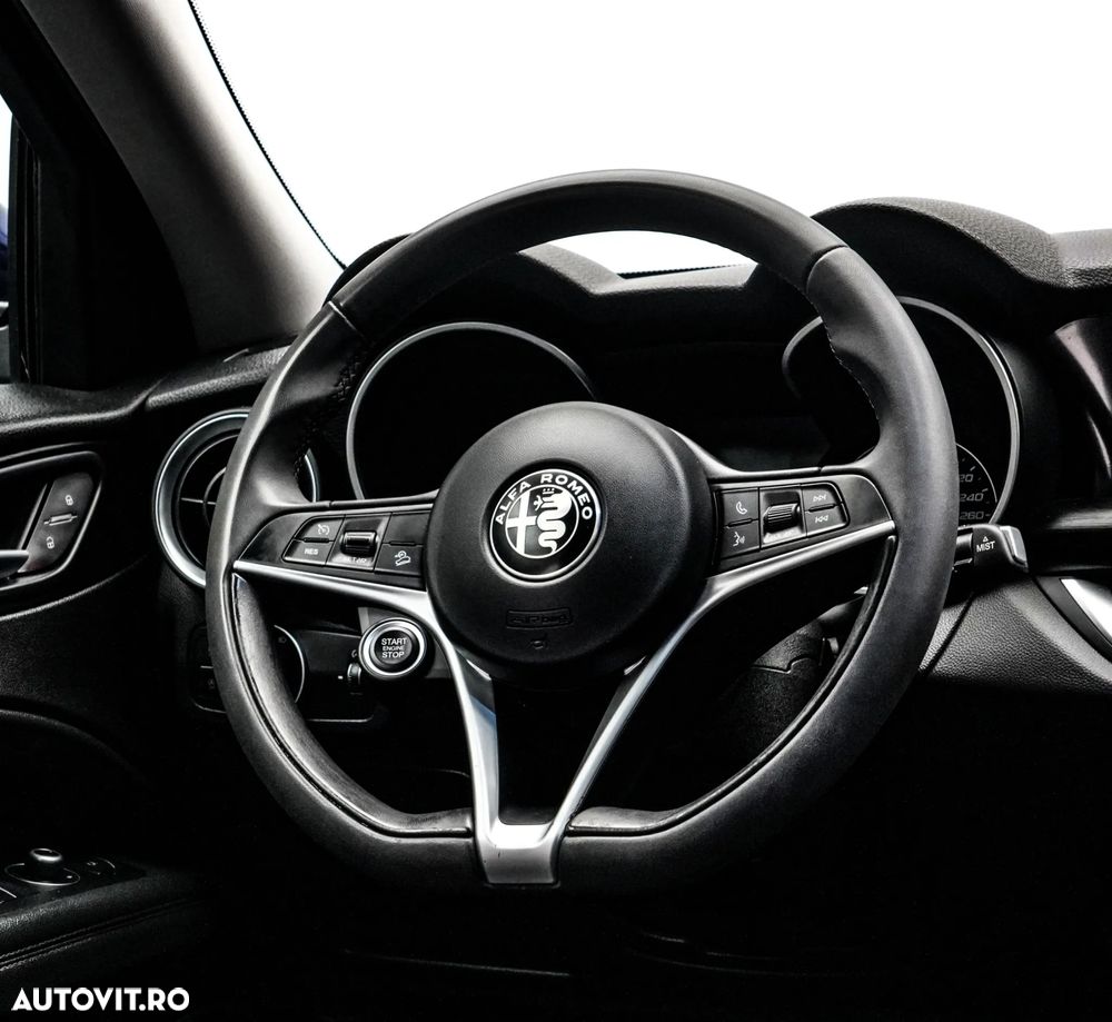 Alfa Romeo Stelvio 2.2 JTDM AWD Super - 17