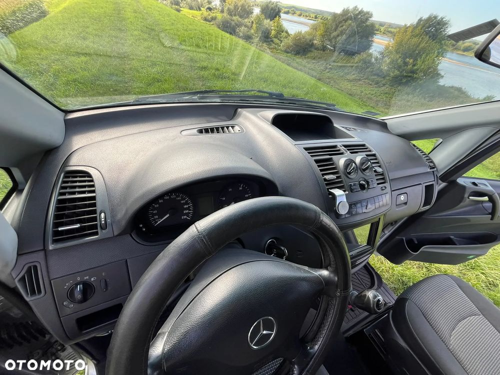 Toyota Land Cruiser - 11
