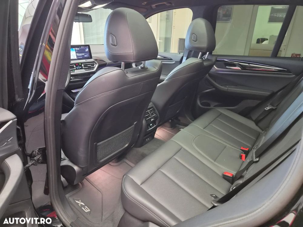 BMW X3 xDrive30e AT PHEV - 11