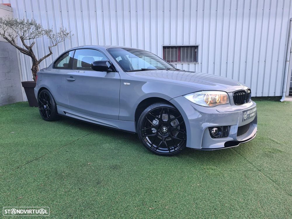 BMW 118 d Limited Edition Lifestyle c/ M Sport Pack - 2