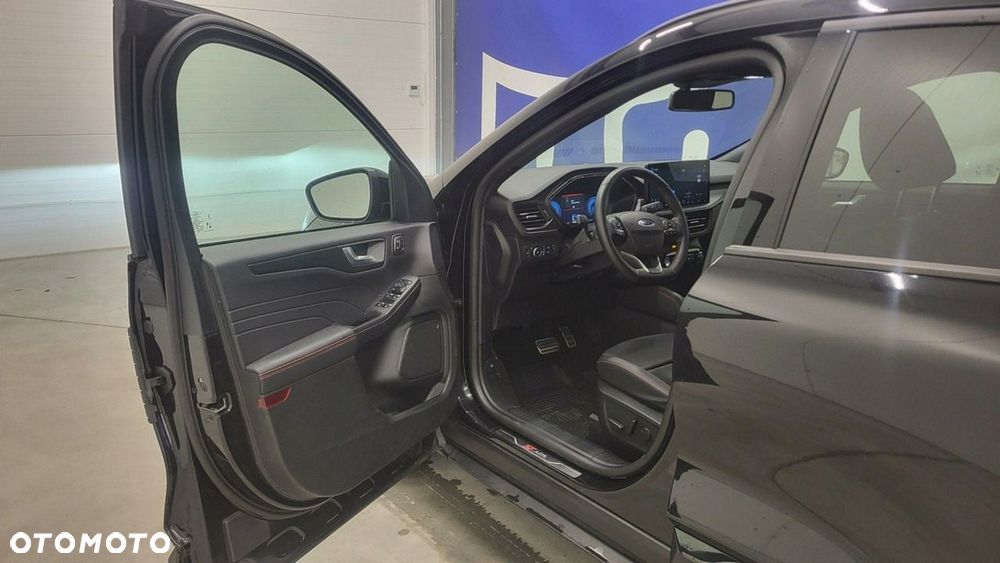 Ford Kuga - 11