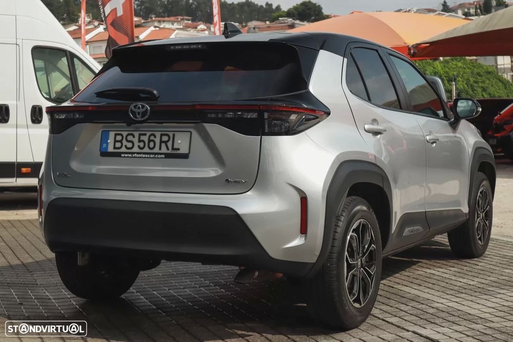 Toyota Yaris Cross 1.5 Hybrid Comfort Plus - 11