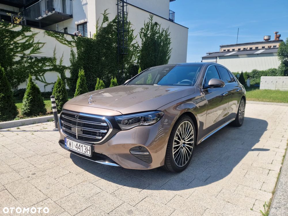 Mercedes-Benz Klasa E 220 d mHEV Exclusive 9G-Tronic - 1