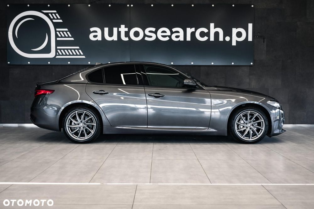 Alfa Romeo Giulia 2.0 Turbo Sprint - 8
