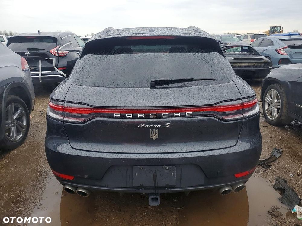 Porsche Macan - 5