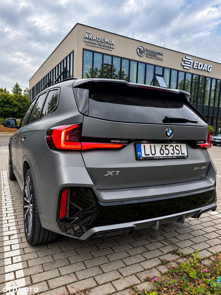 BMW X1 xDrive23i mHEV M Sport - 3