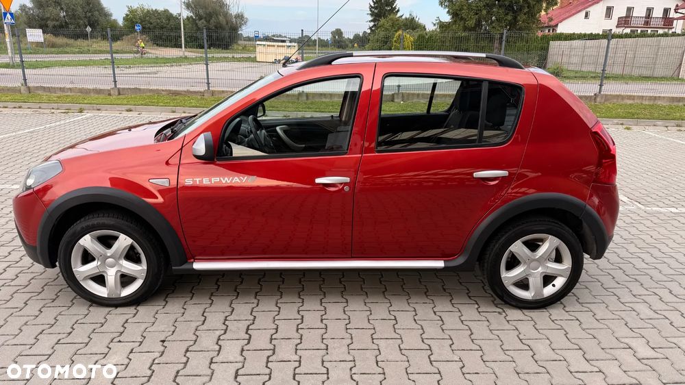 Dacia Sandero Stepway 1.6 - 5