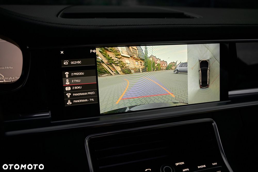 Porsche Panamera 4S Diesel Sport Turismo - 38