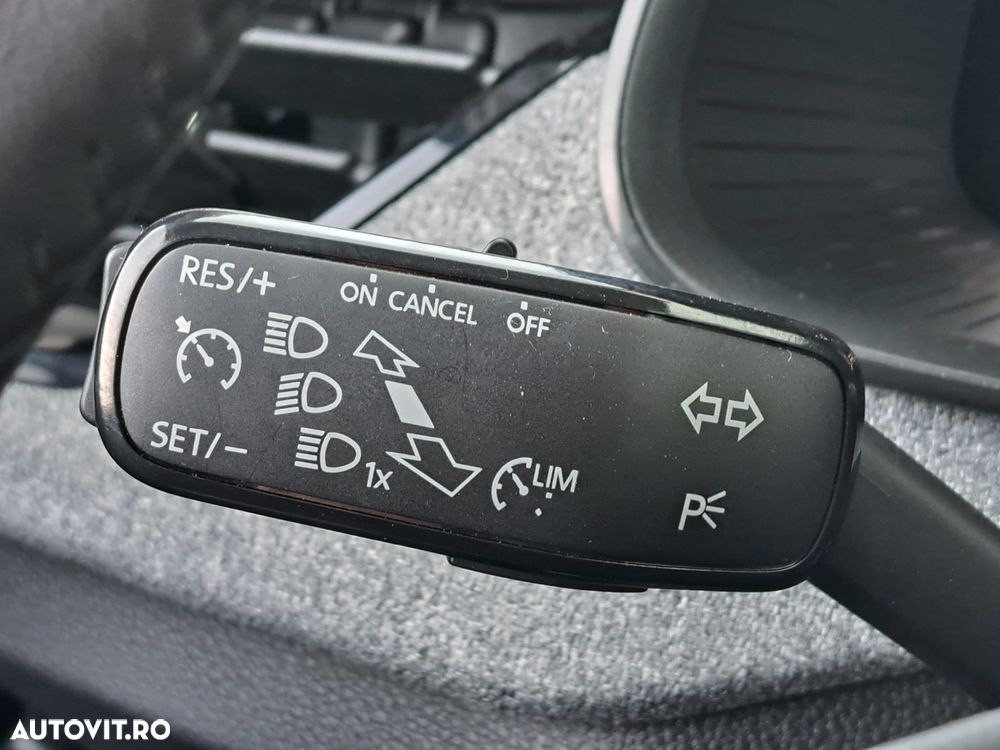 Skoda Kamiq 1.0 TSI Selection - 31