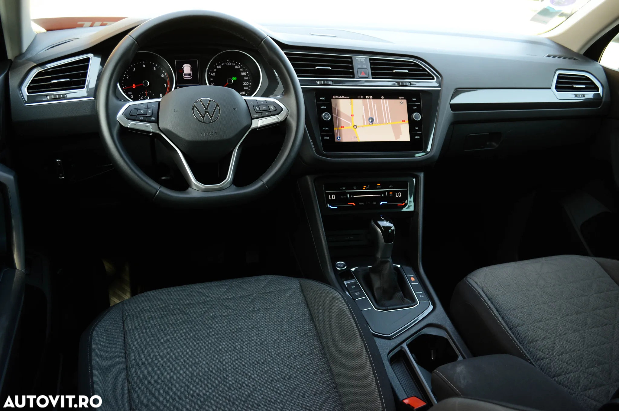 Volkswagen Tiguan 1.5 TSI OPF DSG Life - 37