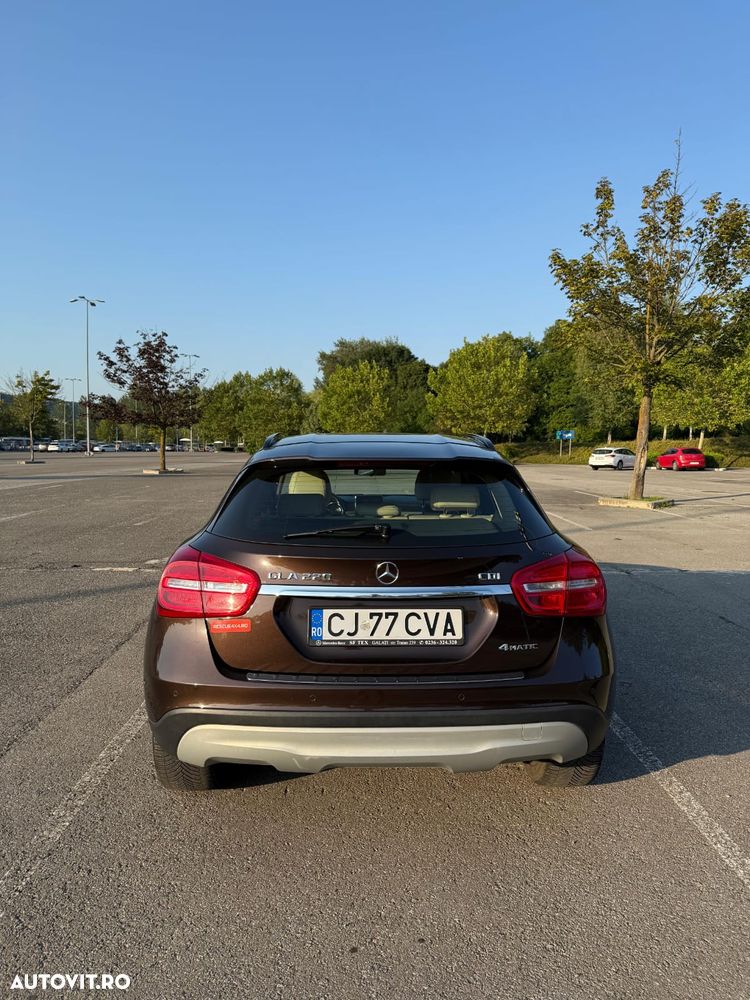 Mercedes-Benz GLA 220 CDI 4MATIC Aut. - 14