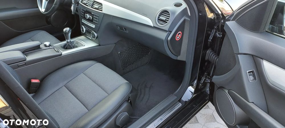 Mercedes-Benz Klasa C - 39