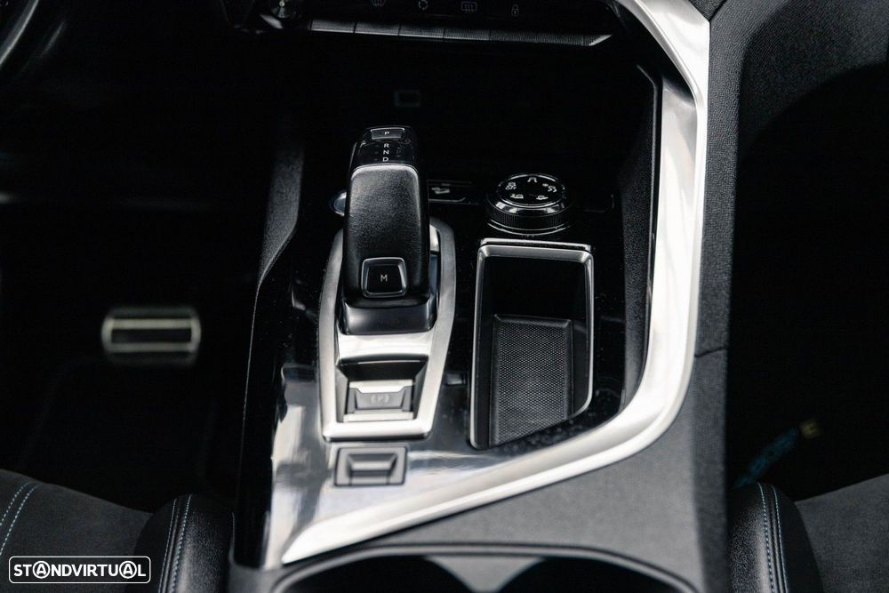 Peugeot 3008 1.5 BlueHDi Crossway EAT8 - 39