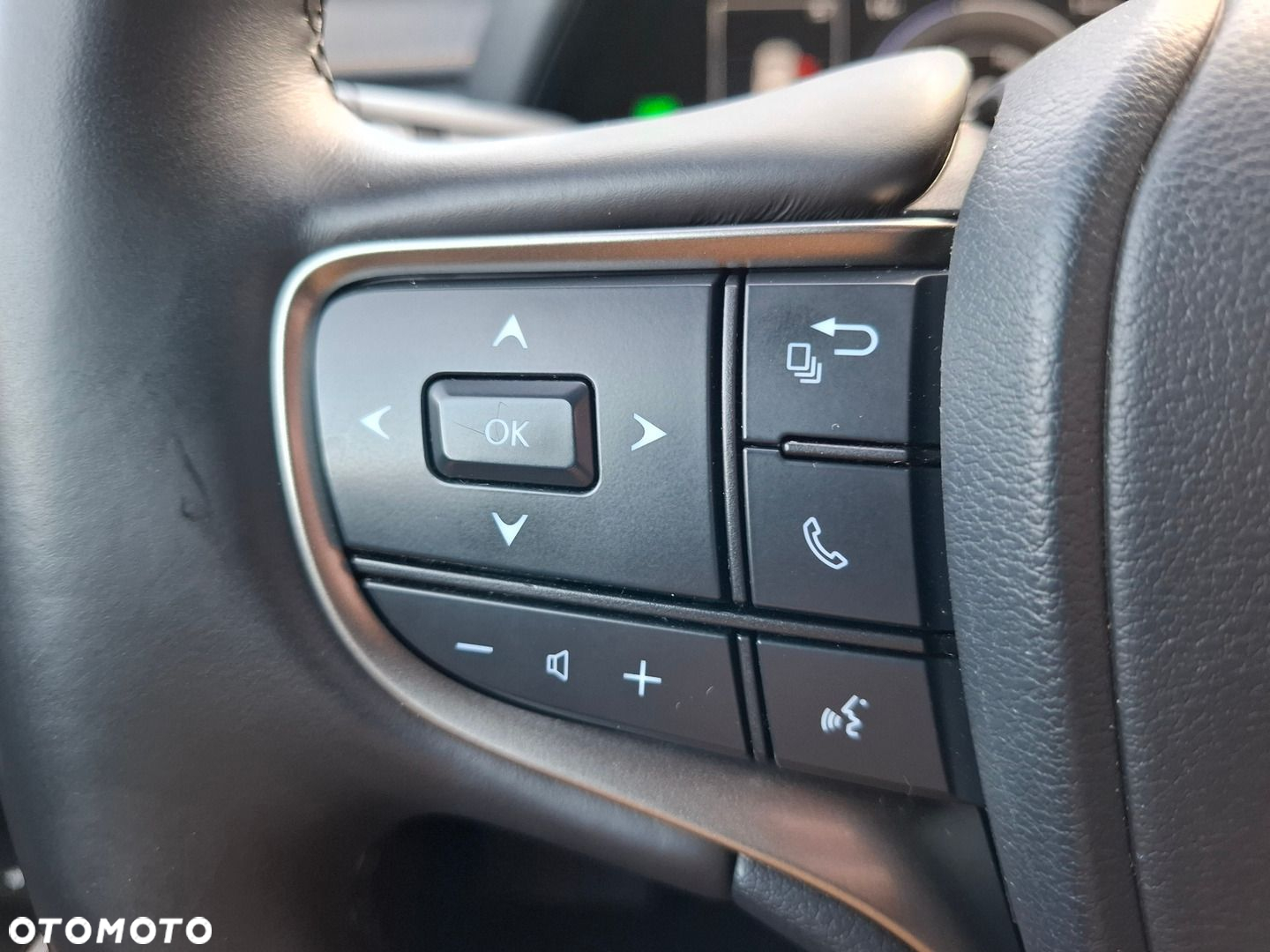 Lexus UX - 34