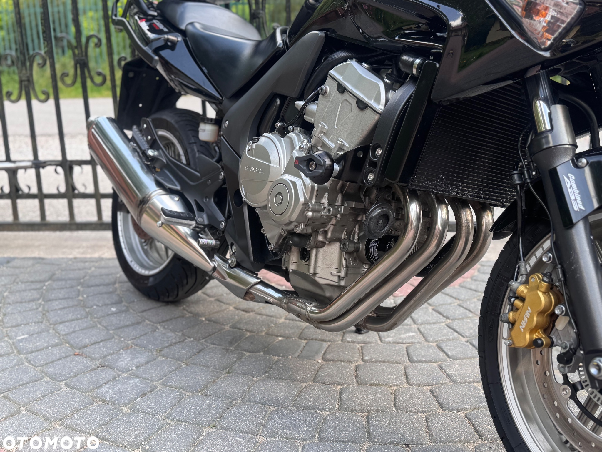 Honda CBF - 12