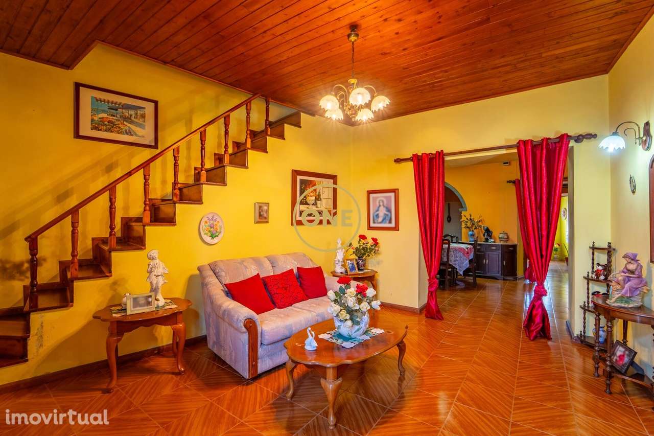 Moradia - Grande imagem: 2/25