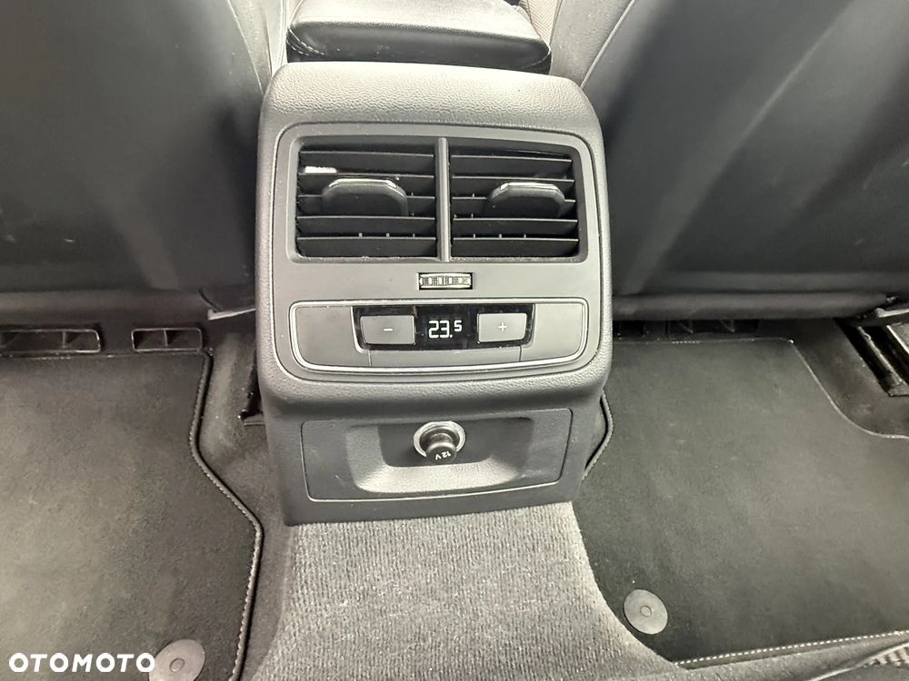 Audi A4 Avant 2.0 TDI S tronic quattro sport - 35