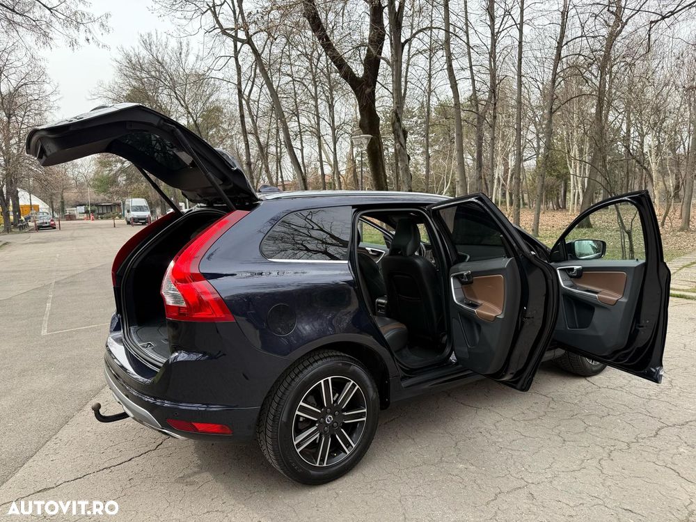 Volvo XC 60 - 4