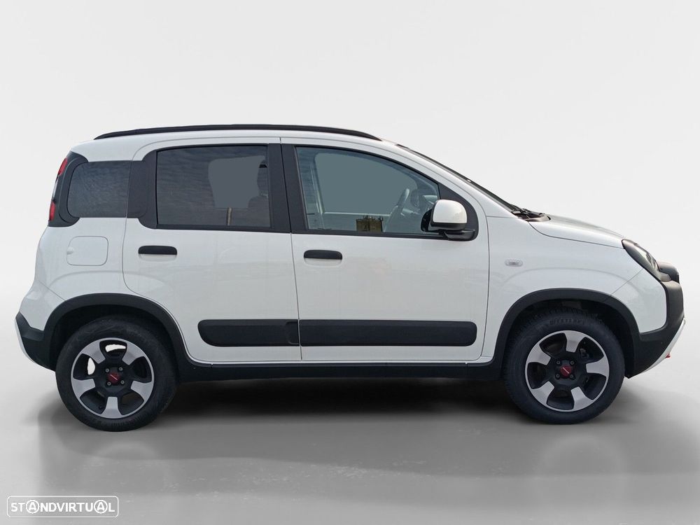 Fiat Panda 1.0 Hybrid City Cross — fotografia 6