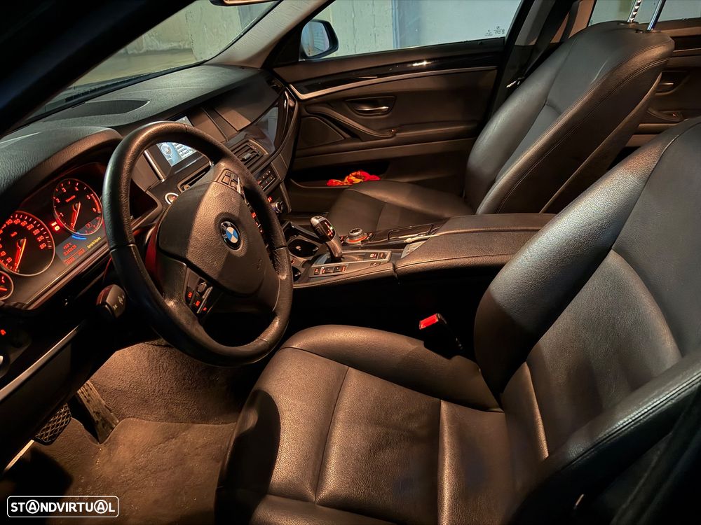 BMW 520 d Auto - 2