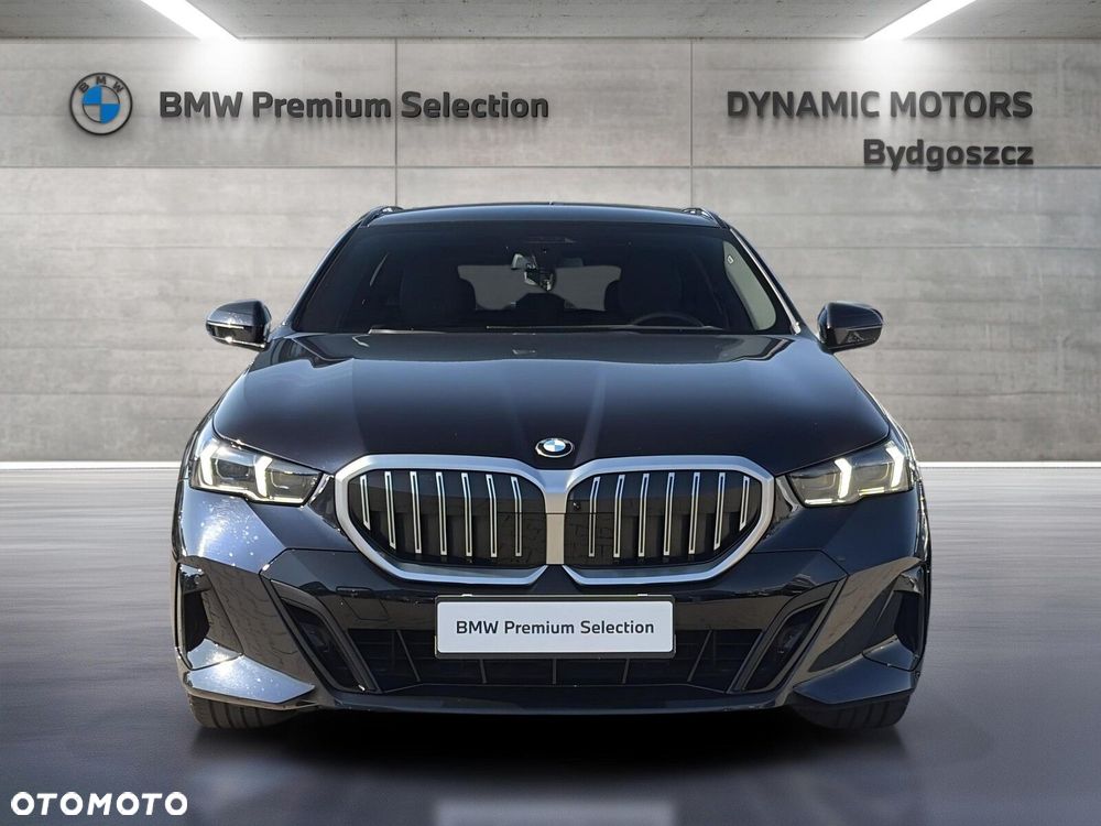 BMW Seria 5 520d xDrive mHEV M Sport - 9