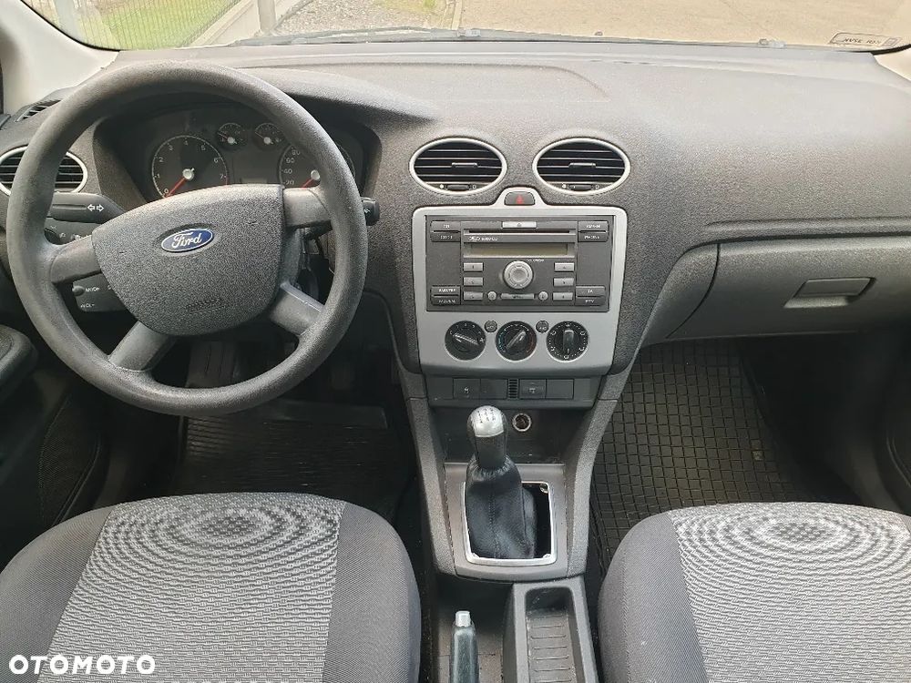 Ford FOCUS 2 - 1,6 benzyna - 2005r- cały na części - 6
