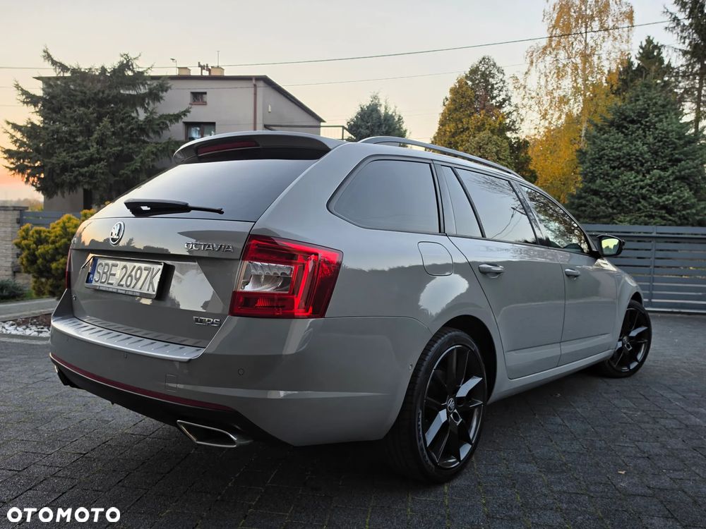 Skoda Octavia 2.0 TDI (Green tec) 4x4 DSG RS - 4
