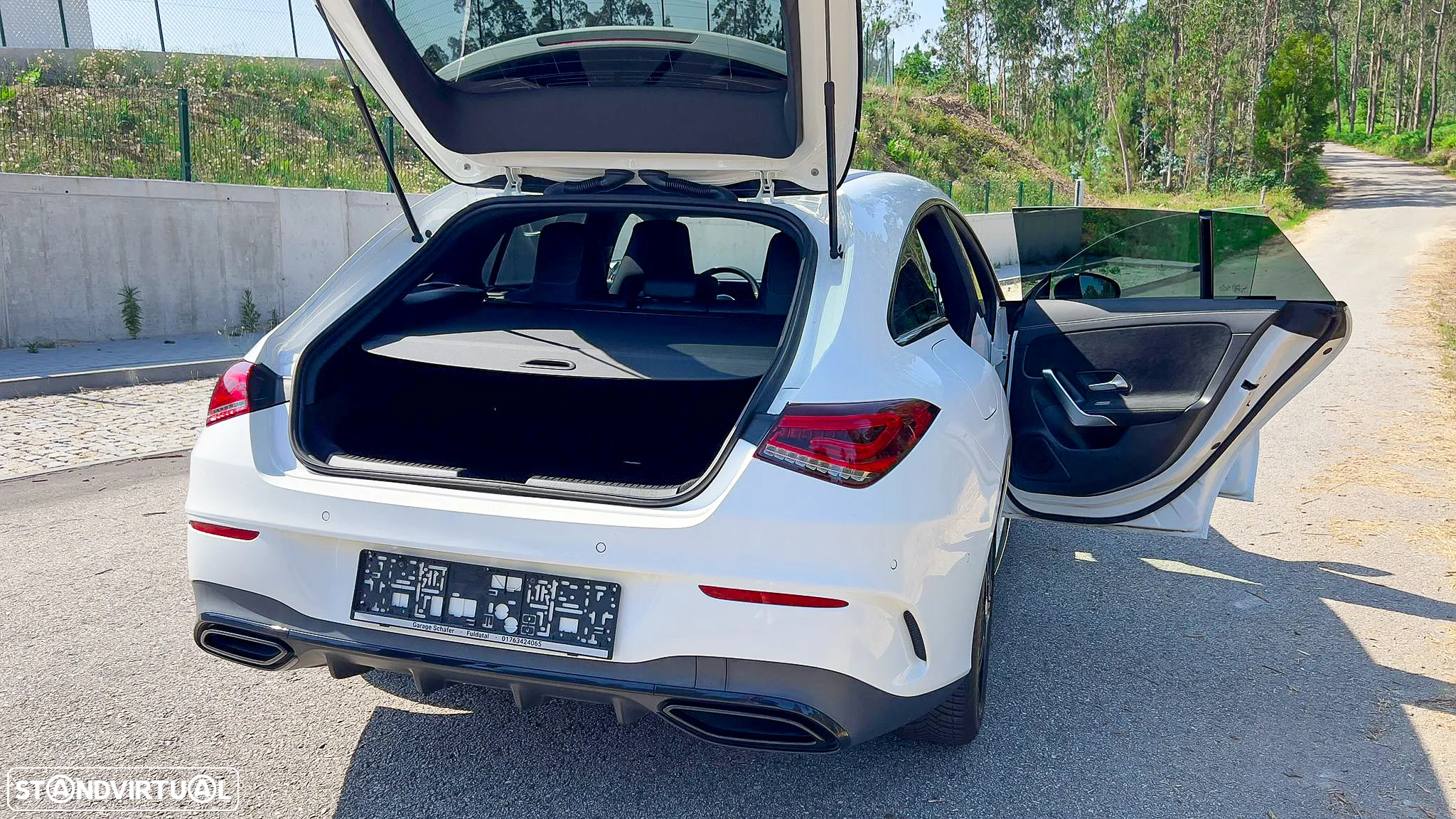 Mercedes-Benz CLA 250 e Shooting Brake AMG Line - 4