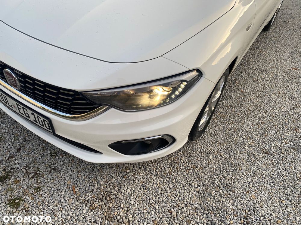 Fiat Tipo 1.4 T-Jet Lounge - 4