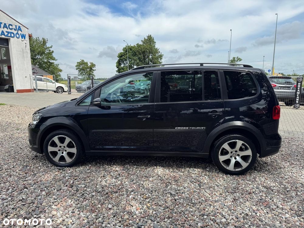 Volkswagen Touran - 7