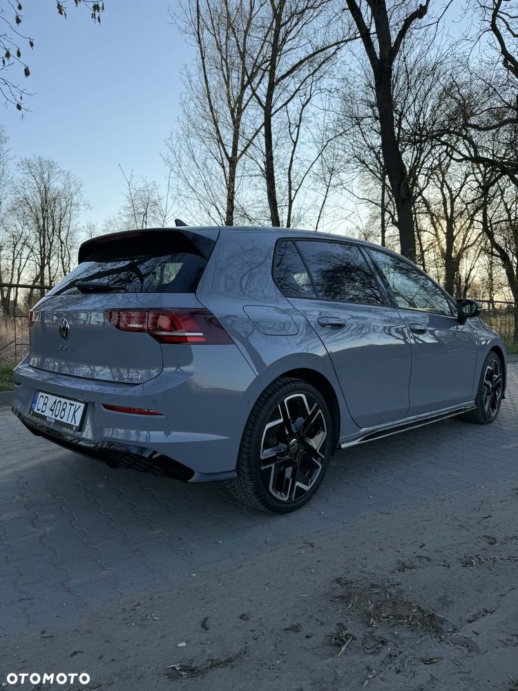 Volkswagen Golf 1.5 eTSI mHEV R-Line Plus DSG - 24