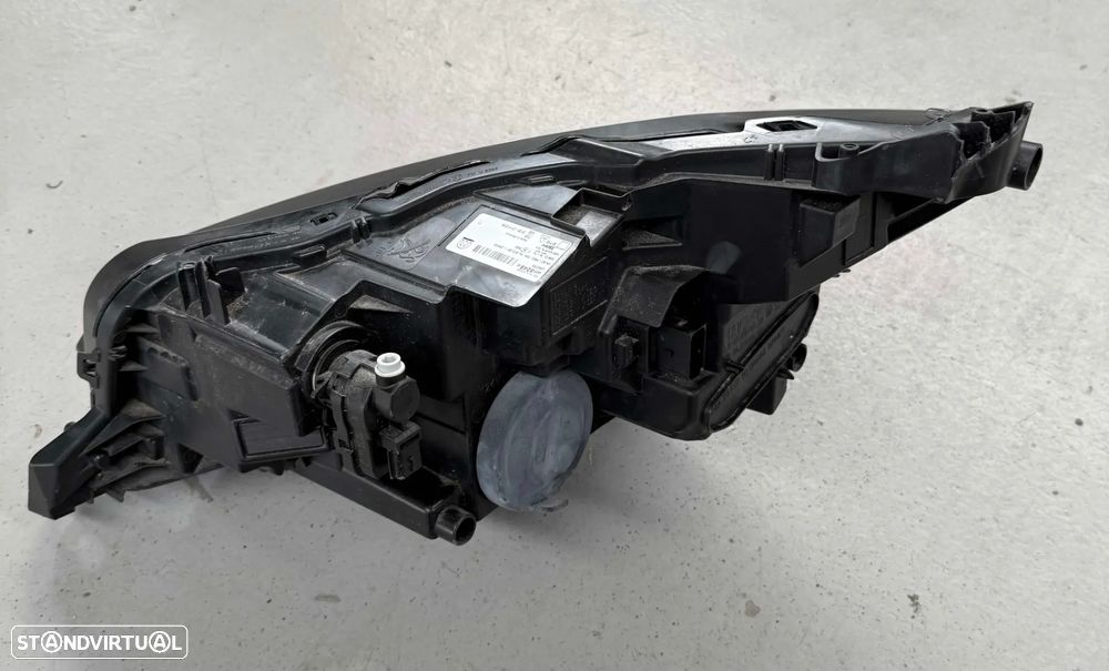 Otica esquerda peugeot 208 II - 4