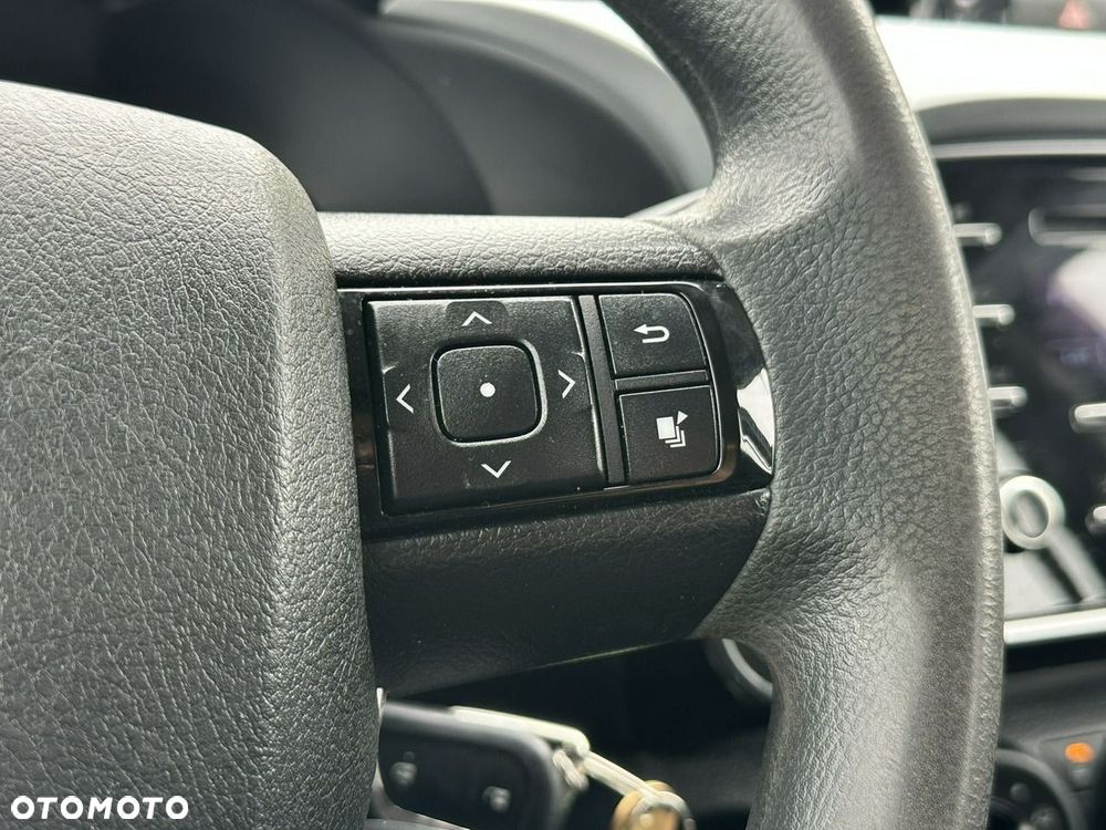 Toyota Hilux 2.4 D-4D Double Cab DLX 4x4 - 33