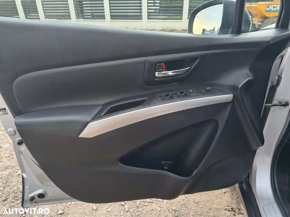 Suzuki S-Cross 1.6 DDIS Allgrip Comfort+ - 16