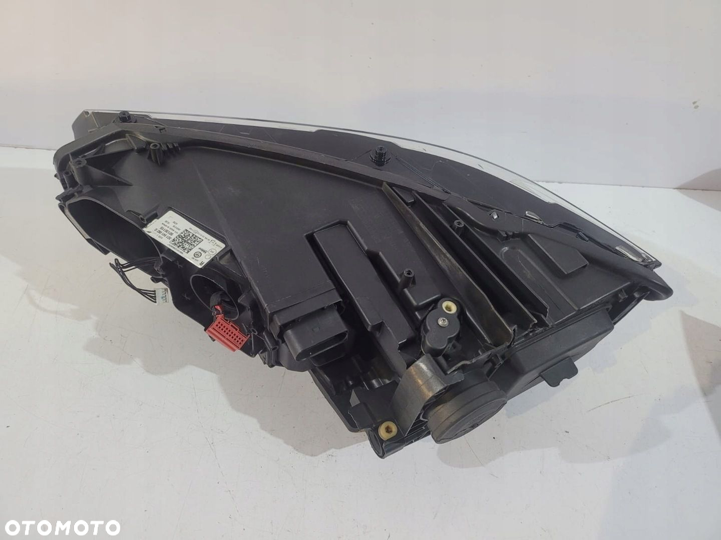 VW Passat B8 Lift - Lampa Full Led R - 13637 - 5